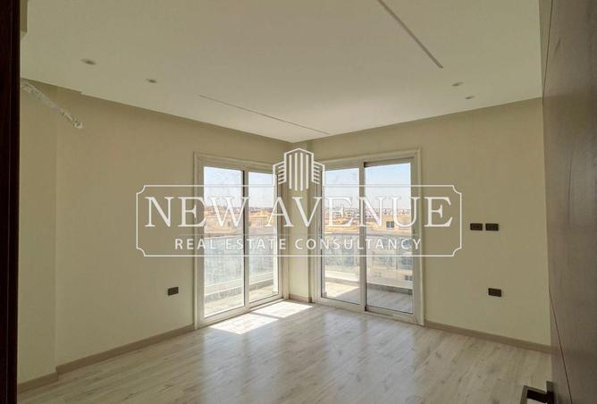 8425867 - Property Image 3