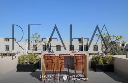 Villa - 2 Bedrooms - 2 Bathrooms for sale in Cleopatra Square - 26th of July Corridor - 6 October City - Giza
