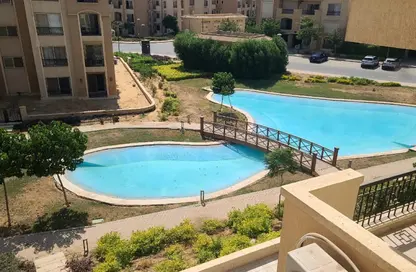 Apartment - 3 Bedrooms - 3 Bathrooms for sale in Stone Residence - 5th Settlement Compounds - The 5th Settlement - New Cairo City - Cairo