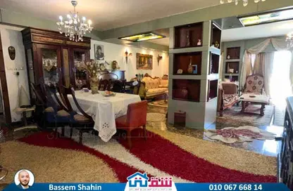 شقة - 3 غرف نوم - 2 حمامات للبيع في سان ستيفانو - حي شرق - الاسكندرية