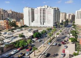 Apartment - 3 bedrooms - 3 bathrooms for للايجار in Mohamed Fawzy Moaz St. - Smouha - Hay Sharq - Alexandria
