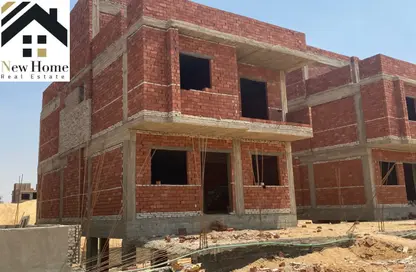 فيلا - 5 غرف نوم - 4 حمامات للبيع في لافيدا البستان - محور 26 يوليو - مدينة 6 أكتوبر - الجيزة
