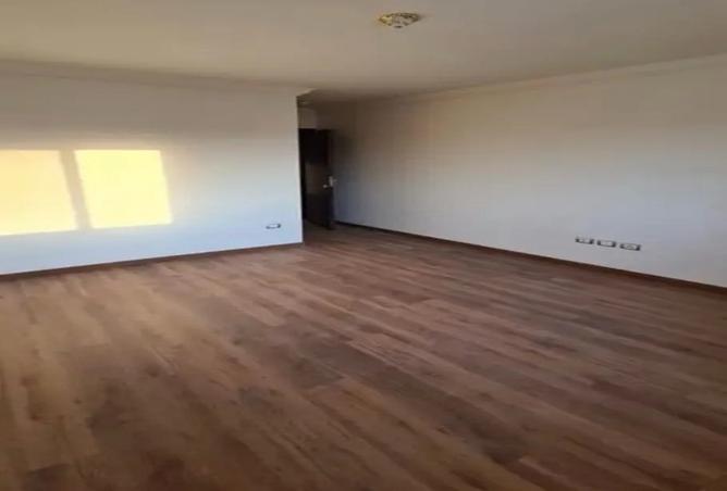 7996002 - Property Image 2