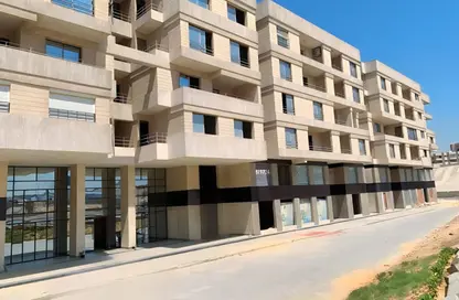 Shop - Studio - 1 Bathroom for sale in Zahraa Al Maadi Tunnel - Degla - Hay El Maadi - Cairo