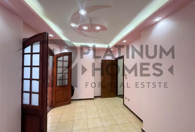 8221577 - Property Image 2