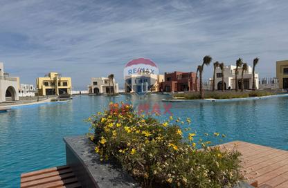 Chalet - 2 Bedrooms - 2 Bathrooms for sale in Makadi Orascom Resort - Makadi - Hurghada - Red Sea