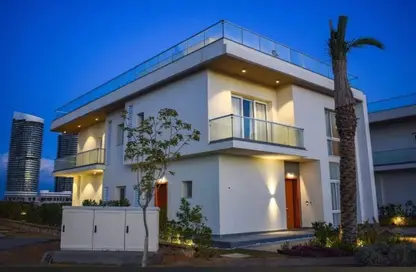 Villa - 5 Bedrooms - 4 Bathrooms for sale in Mazarine - New Alamein City - Al Alamein - North Coast