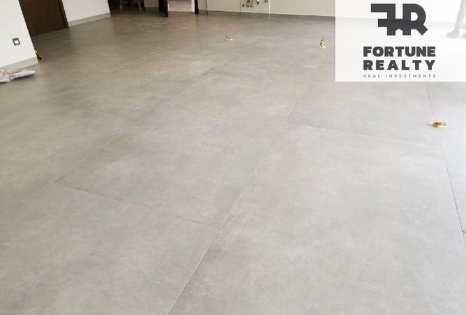 8338019 - Property Image 2