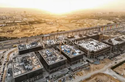مطعم - استوديو - 2 حمامات للبيع في جولدن جيت - شارع التسعين الجنوبي - التجمع الخامس - مدينة القاهرة الجديدة - القاهرة