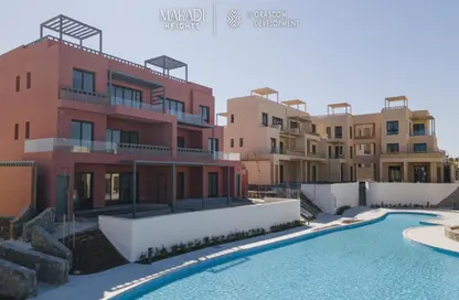 Apartment - 2 Bedrooms - 2 Bathrooms for sale in Makadi Orascom Resort - Makadi - Hurghada - Red Sea