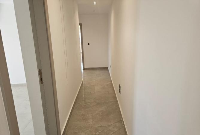 8196172 - Property Image 3