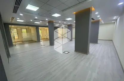 Office Space - Studio - 2 Bathrooms for rent in South Gate Mall - South Teseen St. - The 5th Settlement - New Cairo City - Cairo