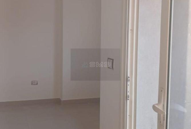 8025489 - Property Image 3