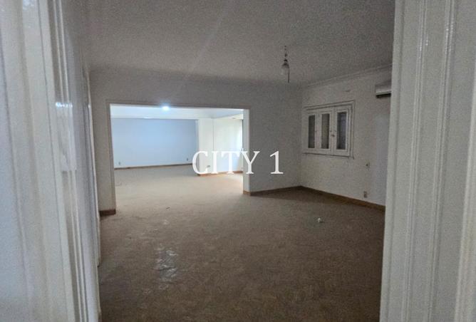 8254598 - Property Image 3