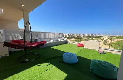 شاليه - 4 غرف نوم - 4 حمامات للبيع في هاسييندا باي - سيدي عبد الرحمن - الساحل الشمالي