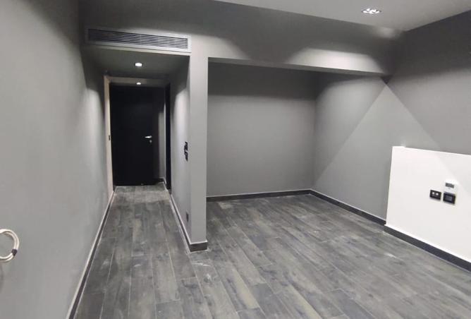 8001121 - Property Image 2