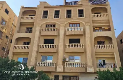Duplex - 3 Bedrooms - 3 Bathrooms for sale in New Narges - New Cairo City - Cairo