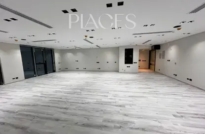Office Space - Studio - 1 Bathroom for rent in Hyde Park - 5th Settlement Compounds - The 5th Settlement - New Cairo City - Cairo
