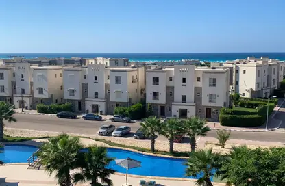 (بنتهاوس  (روف - 4 غرف نوم - 2 حمامات للايجار في أمواج - سيدي عبد الرحمن - الساحل الشمالي