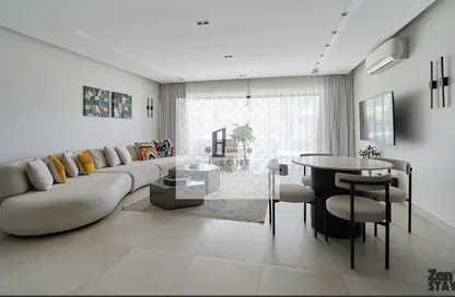 Apartment - 2 Bedrooms - 2 Bathrooms for rent in Lake View Residence - 5th Settlement Compounds - The 5th Settlement - New Cairo City - Cairo