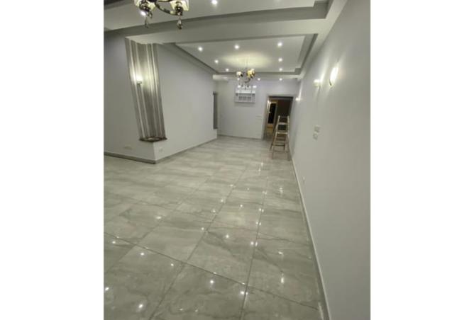 8068121 - Property Image 2