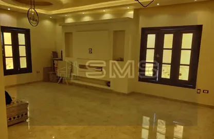 Apartment - 3 Bedrooms - 1 Bathroom for rent in Gardenia Springs - Ext North Inves Area - New Cairo City - Cairo