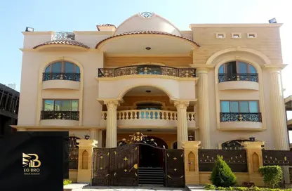 Whole Building - Studio - 3 Bathrooms for sale in 2nd District - 6 October City - Giza