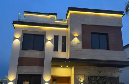 Villa - 4 Bedrooms - 4 Bathrooms for sale in Azzar - 5th Settlement Compounds - The 5th Settlement - New Cairo City - Cairo