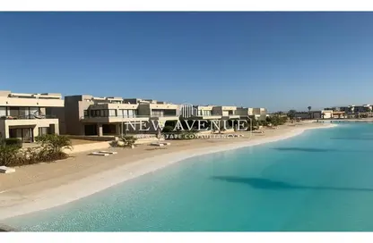 Chalet - 3 Bedrooms - 3 Bathrooms for sale in Azha - Al Ain Al Sokhna - Suez