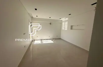 Apartment - 2 Bedrooms - 2 Bathrooms for sale in Mountain View Hyde Park - 5th Settlement Compounds - The 5th Settlement - New Cairo City - Cairo Apartment - 2 Bedrooms - 2 Bathrooms for sale in Mountain View Hyde Park - 5th Settlement Compounds - The 5th Settlement - New Cairo City - Cairo