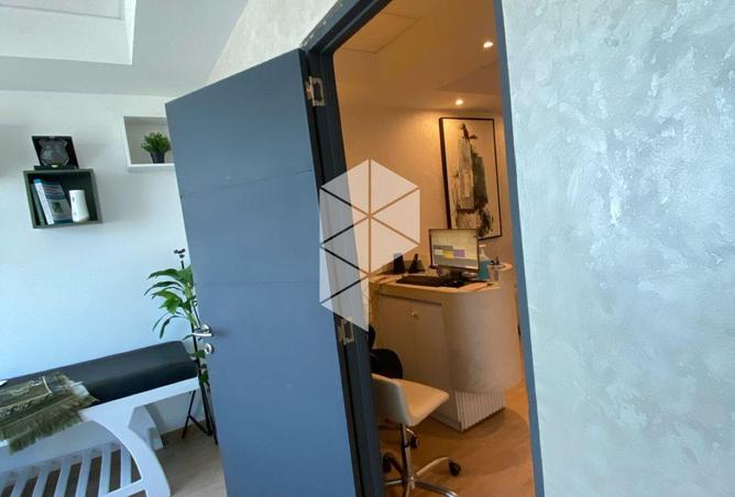 8318277 - Property Image 3