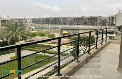 Apartment - 4 Bedrooms - 5 Bathrooms for sale in Moon Residences - Fifth Square - The 5th Settlement - New Cairo City - Cairo