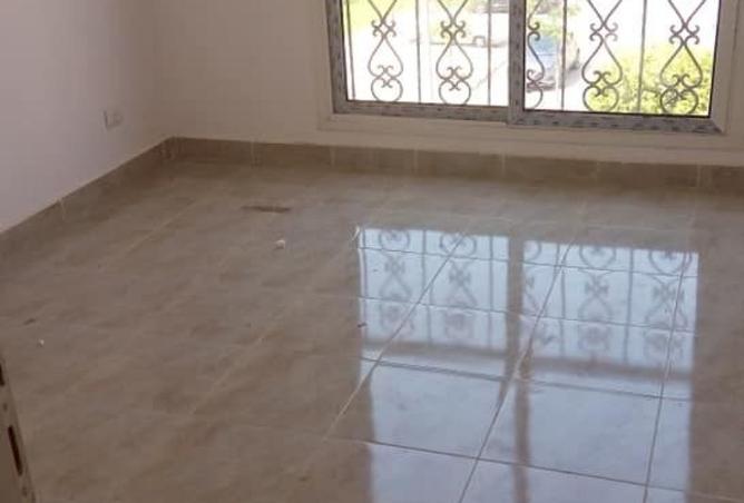 8332120 - Property Image 2