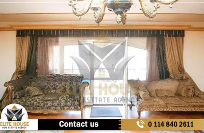 Apartment - 3 Bedrooms - 3 Bathrooms for sale in Albert Al Awal St. - Smouha - Hay Sharq - Alexandria