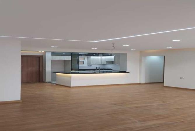 8350210 - Property Image 3