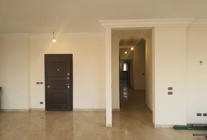 8090994 - Property Image 3