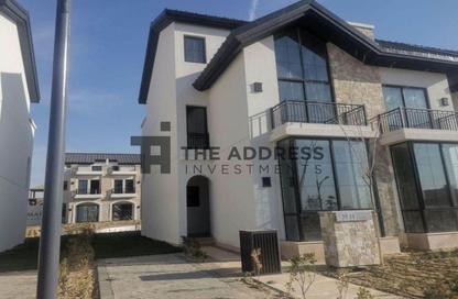 Townhouse - 4 Bedrooms - 3 Bathrooms for sale in The Water MarQ - South Teseen St. - The 5th Settlement - New Cairo City - Cairo