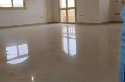 Apartment - 3 Bedrooms - 3 Bathrooms for rent in Al Narges 3 - Al Narges - New Cairo City - Cairo