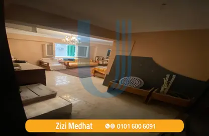 Apartment - 2 Bedrooms - 1 Bathroom for sale in Saba Basha - Hay Sharq - Alexandria