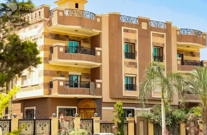 Apartment - 3 Bedrooms - 3 Bathrooms for sale in Al Karma 2 - 5th District - Sheikh Zayed City - Giza