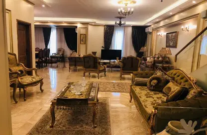 فيلا - 6 غرف نوم - 6 حمامات للبيع في لاروز - كمبوندات التجمع الخامس - التجمع الخامس - مدينة القاهرة الجديدة - القاهرة