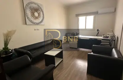 Apartment - 3 Bedrooms - 2 Bathrooms for rent in El Yasmeen 1 - El Yasmeen - New Cairo City - Cairo