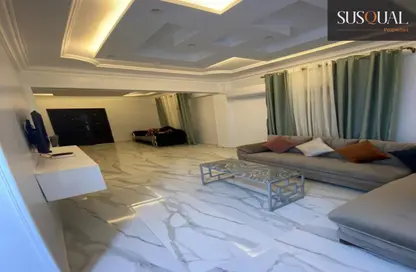 شقة - 3 غرف نوم - 2 حمامات للبيع في الحي الاول - التجمع الخامس - مدينة القاهرة الجديدة - القاهرة شقة - 3 غرف نوم - 2 حمامات للبيع في الحي الاول - التجمع الخامس - مدينة القاهرة الجديدة - القاهرة