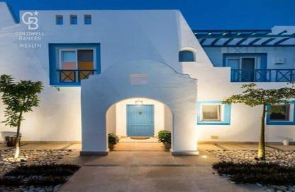 Chalet - 2 Bedrooms - 2 Bathrooms for sale in Mountain View - Ras Al Hekma - North Coast