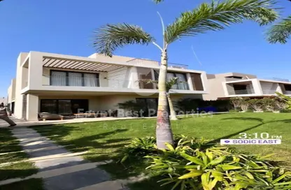Villa - 4 Bedrooms - 3 Bathrooms for sale in Sodic East - 6th District - New Heliopolis - Cairo