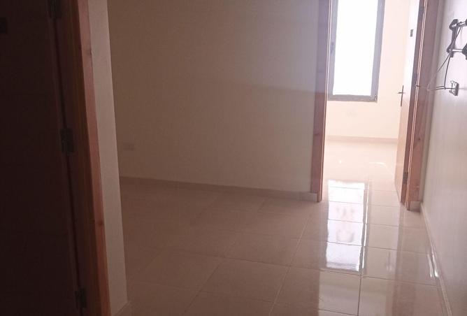 8321100 - Property Image 2