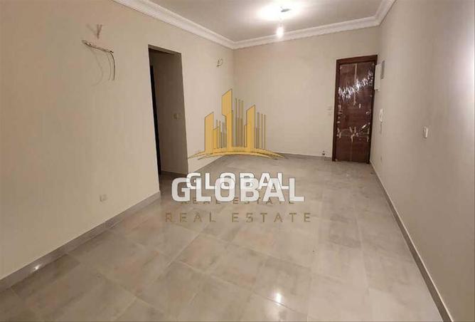 8111004 - Property Image 3