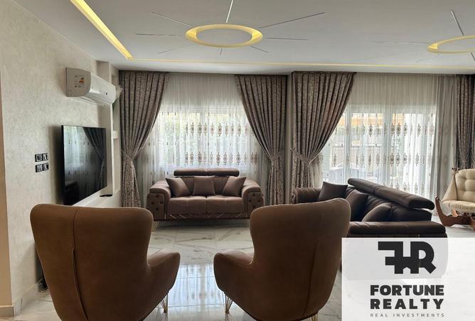 8351578 - Property Image 2