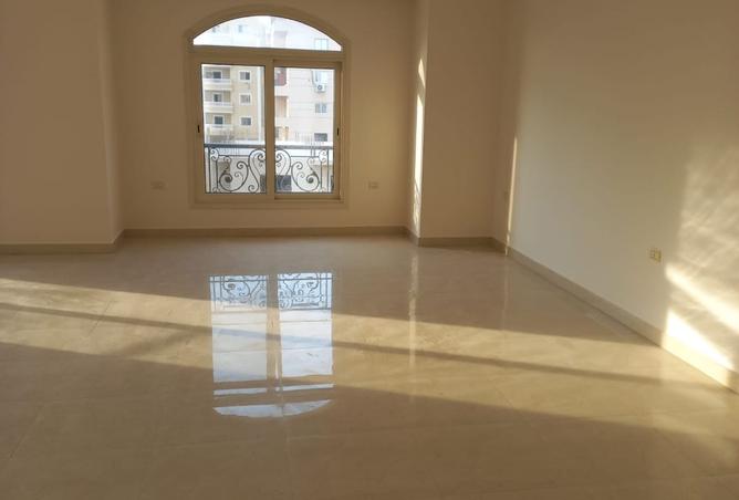 8041441 - Property Image 3