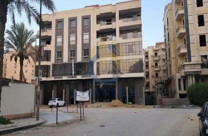 Apartment - 3 Bedrooms - 3 Bathrooms for sale in 10th Sector - Zahraa El Maadi - Hay El Maadi - Cairo